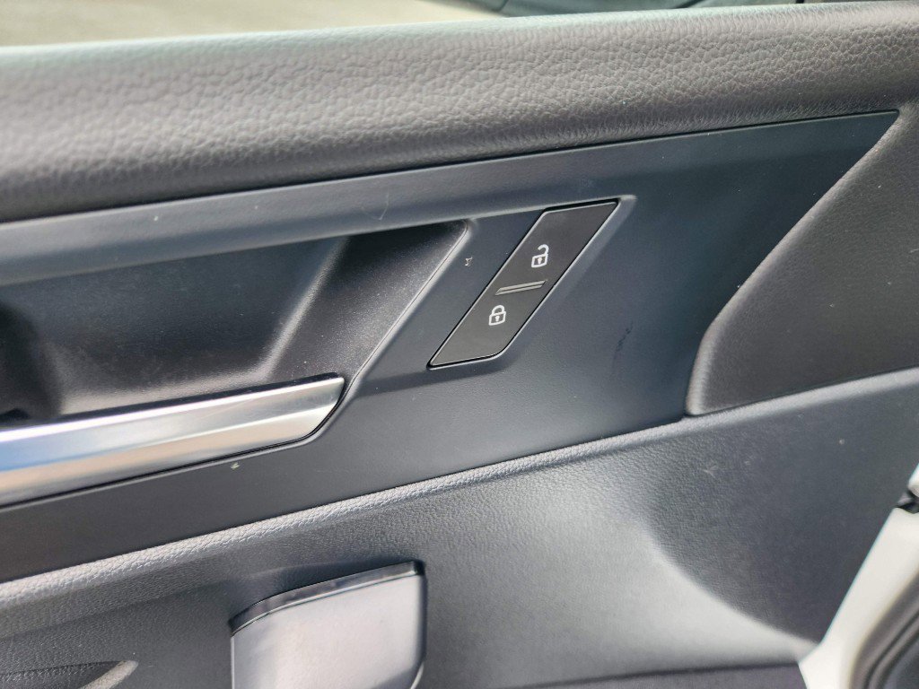 Certified 2024 Volkswagen Jetta Sport image 26