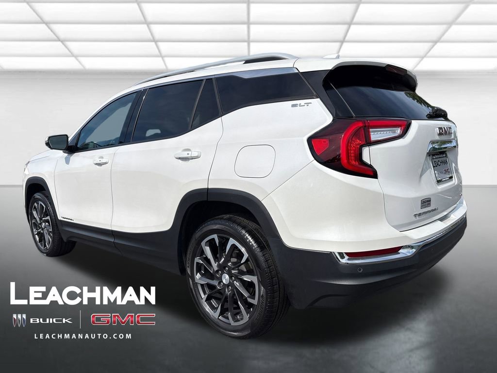 Used 2023 GMC Terrain SLT w/ Infotainment Package II AWD/4WD image 6