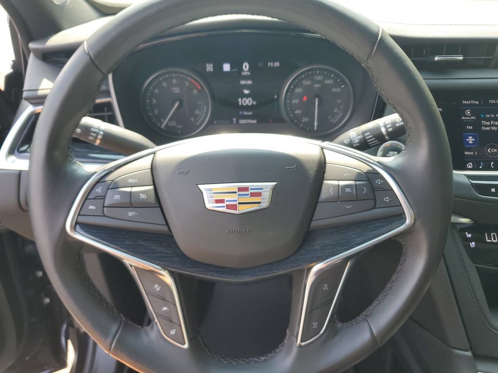 Used 2024 Cadillac XT5 Premium Luxury w/ Technology Package AWD/4WD image 19