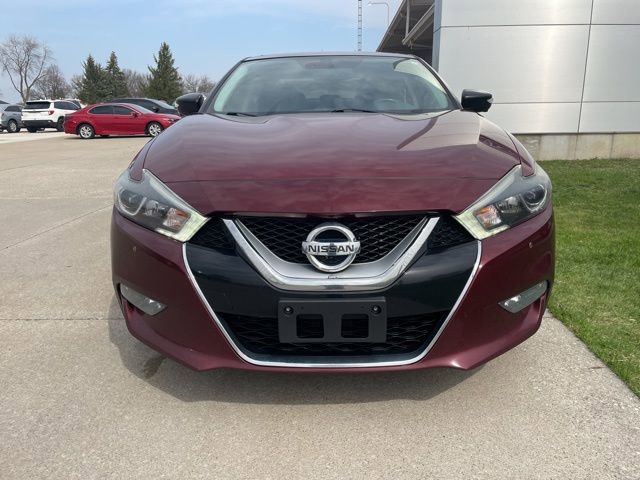 Used 2017 Nissan Maxima Platinum image 2