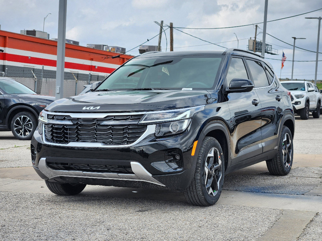 New 2026 Kia Seltos EX image 2