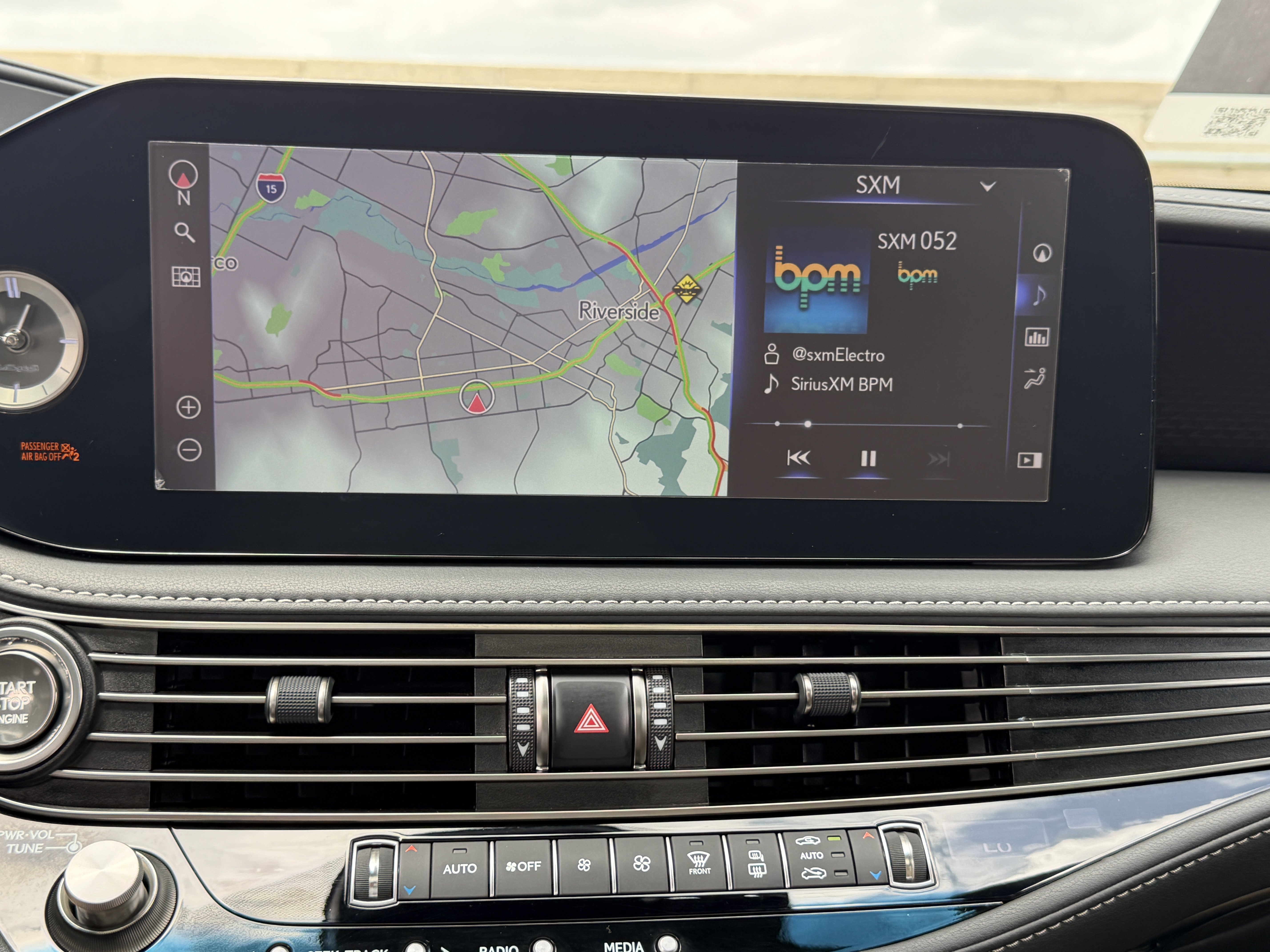 Certified 2022 Lexus LS 500 w/ Cold Weather Package (CK) RWD image 29