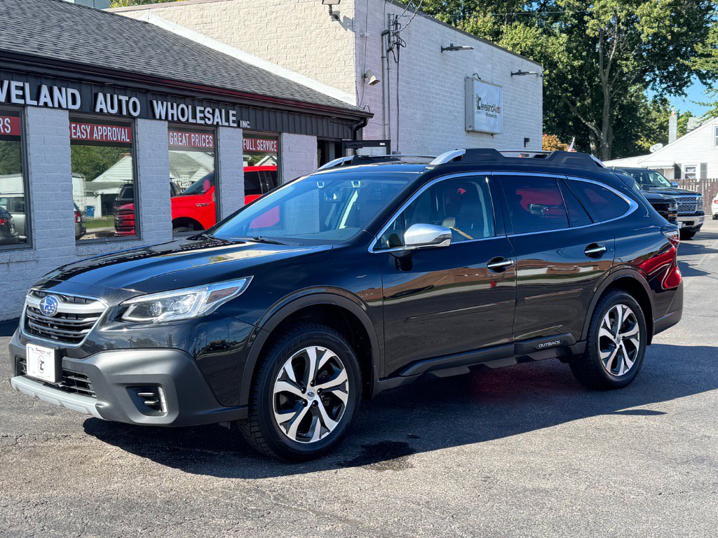 Used 2021 Subaru Outback Touring AWD/4WD image 1