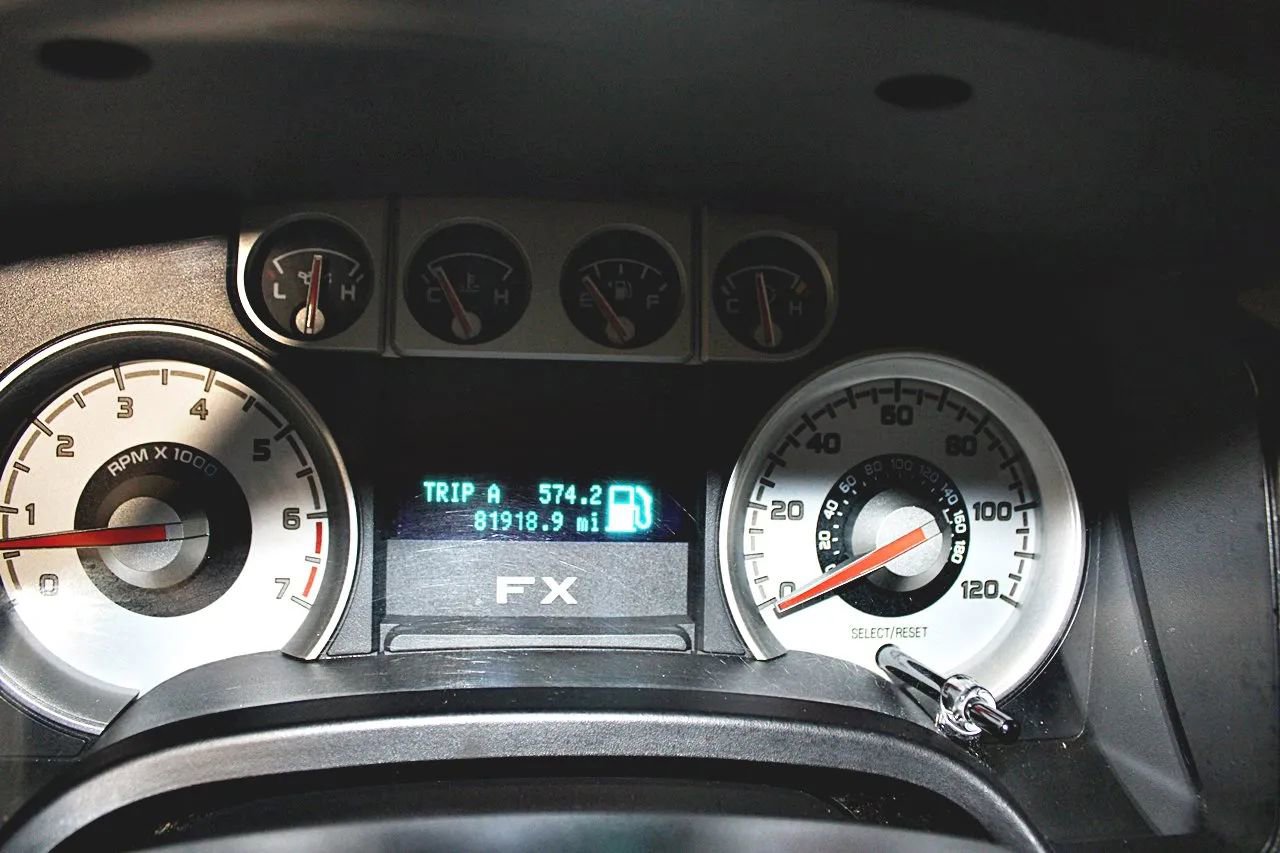 Used 2010 Ford F150 Lariat image 15