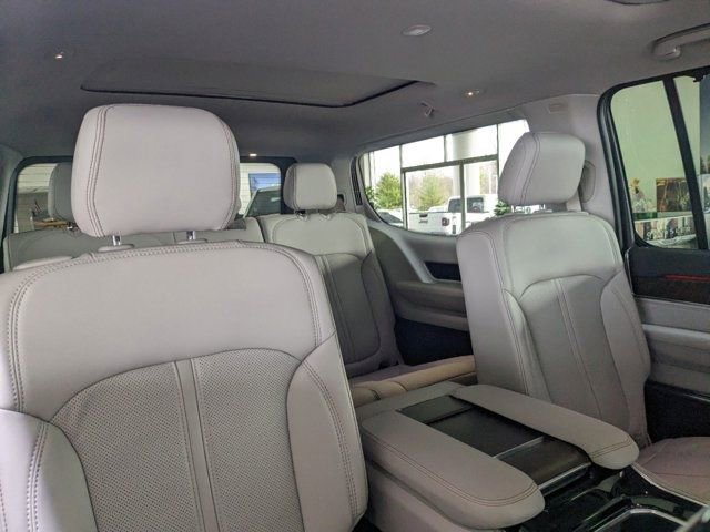 New 2024 Jeep Grand Wagoneer Series I image 11