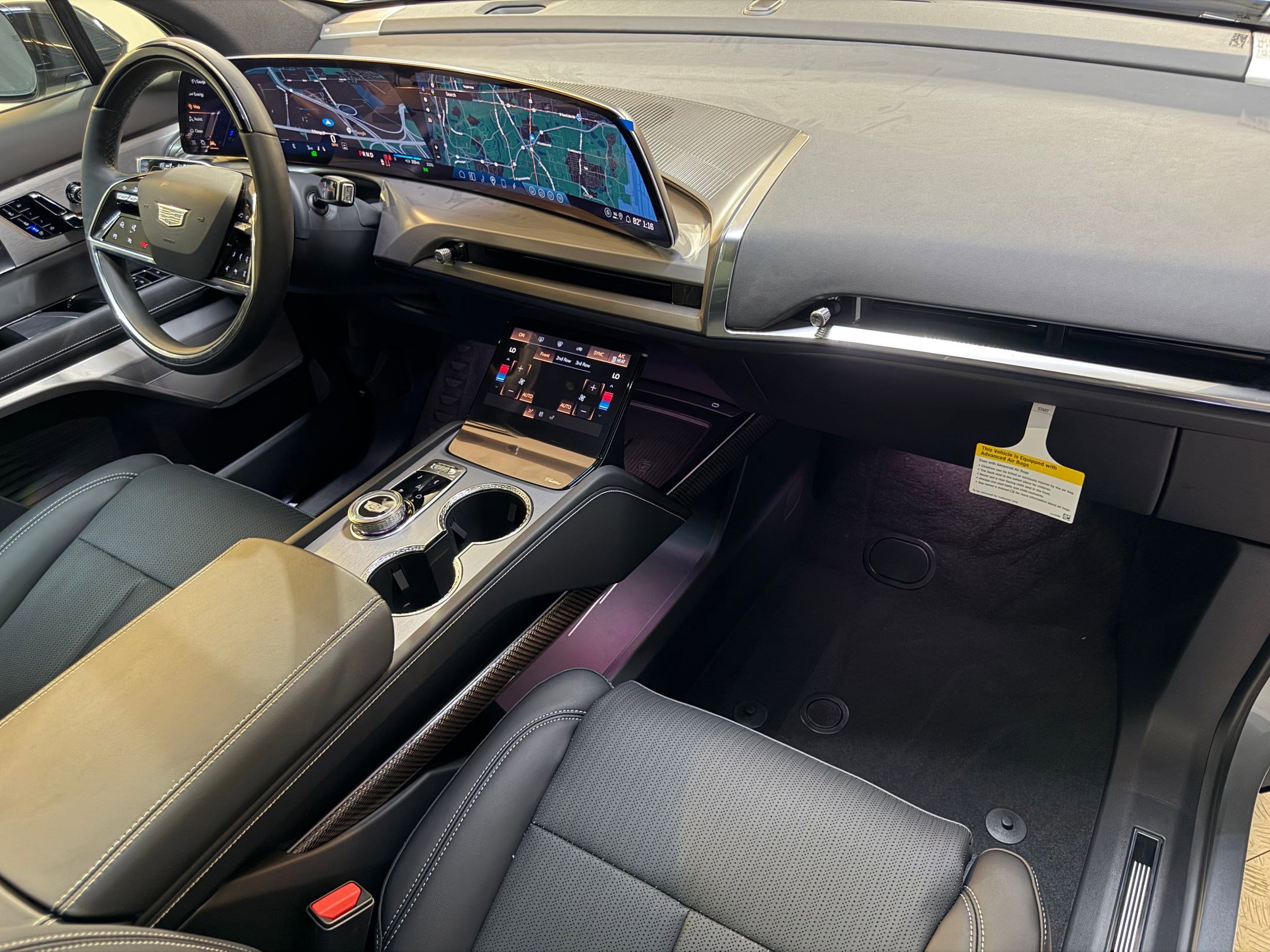 New 2026 Cadillac Vistiq Sport image 55