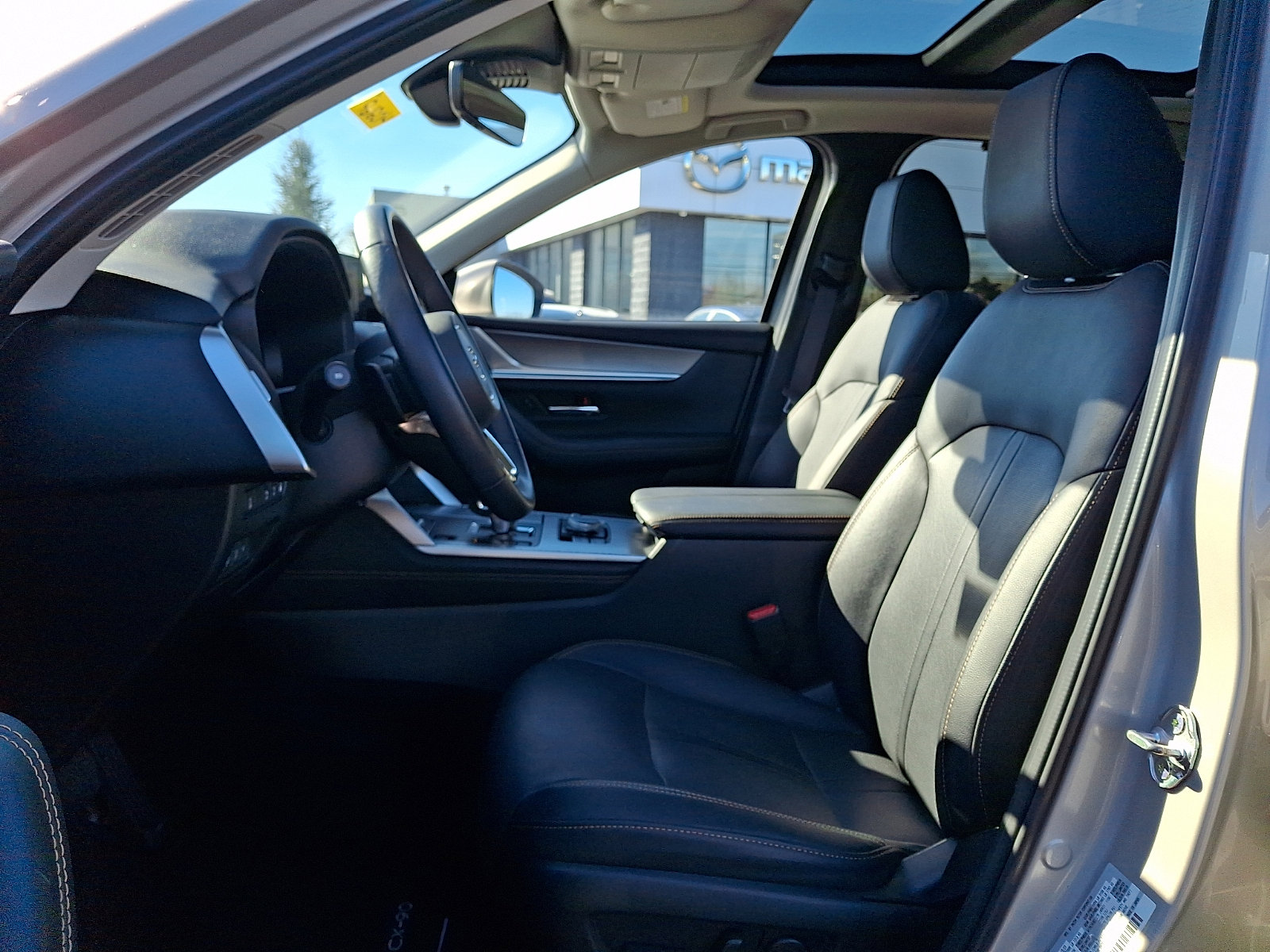 Certified 2024 MAZDA CX-90 Plug-In Hybrid w/ Premium Pkg image 15