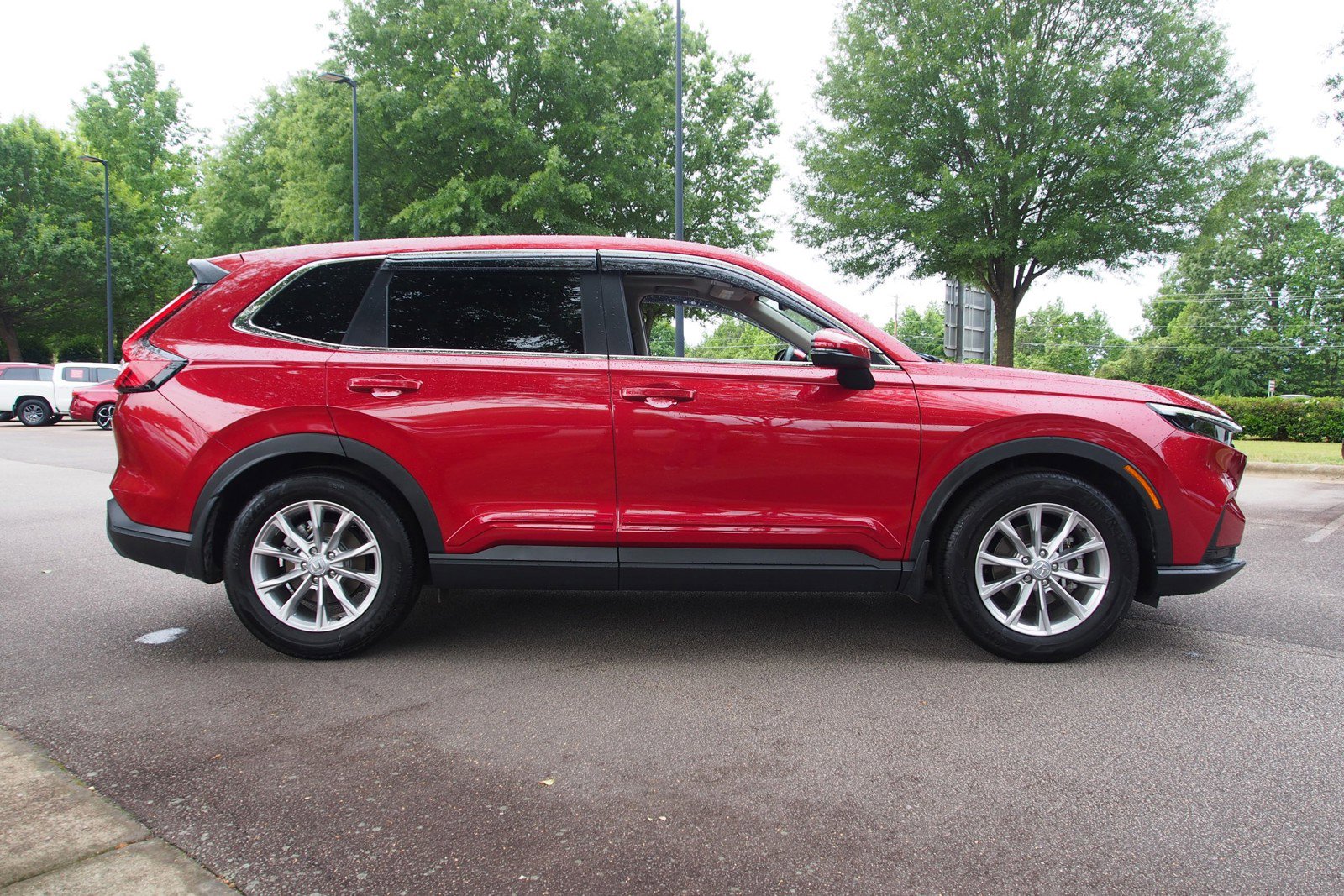 Used 2024 Honda CR-V EX-L image 8