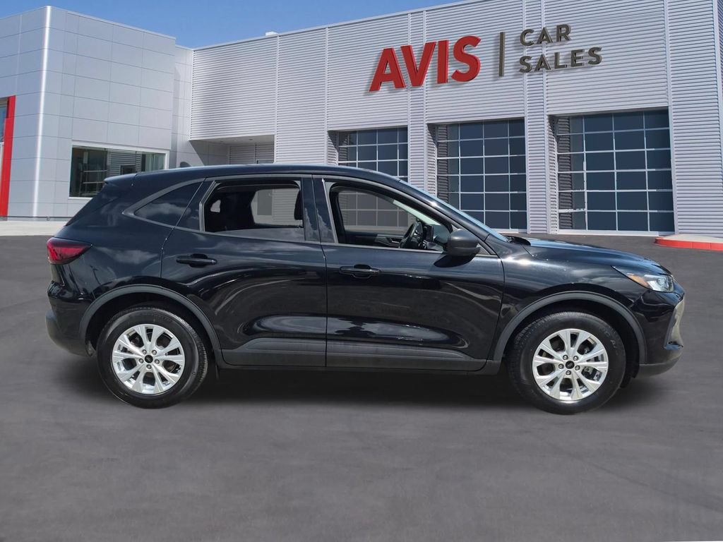 Used 2025 Ford Escape Active FWD image 5