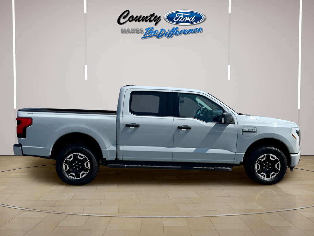 Used 2023 Ford F150 Lightning XLT w/ Tow Technology Package AWD/4WD image 6