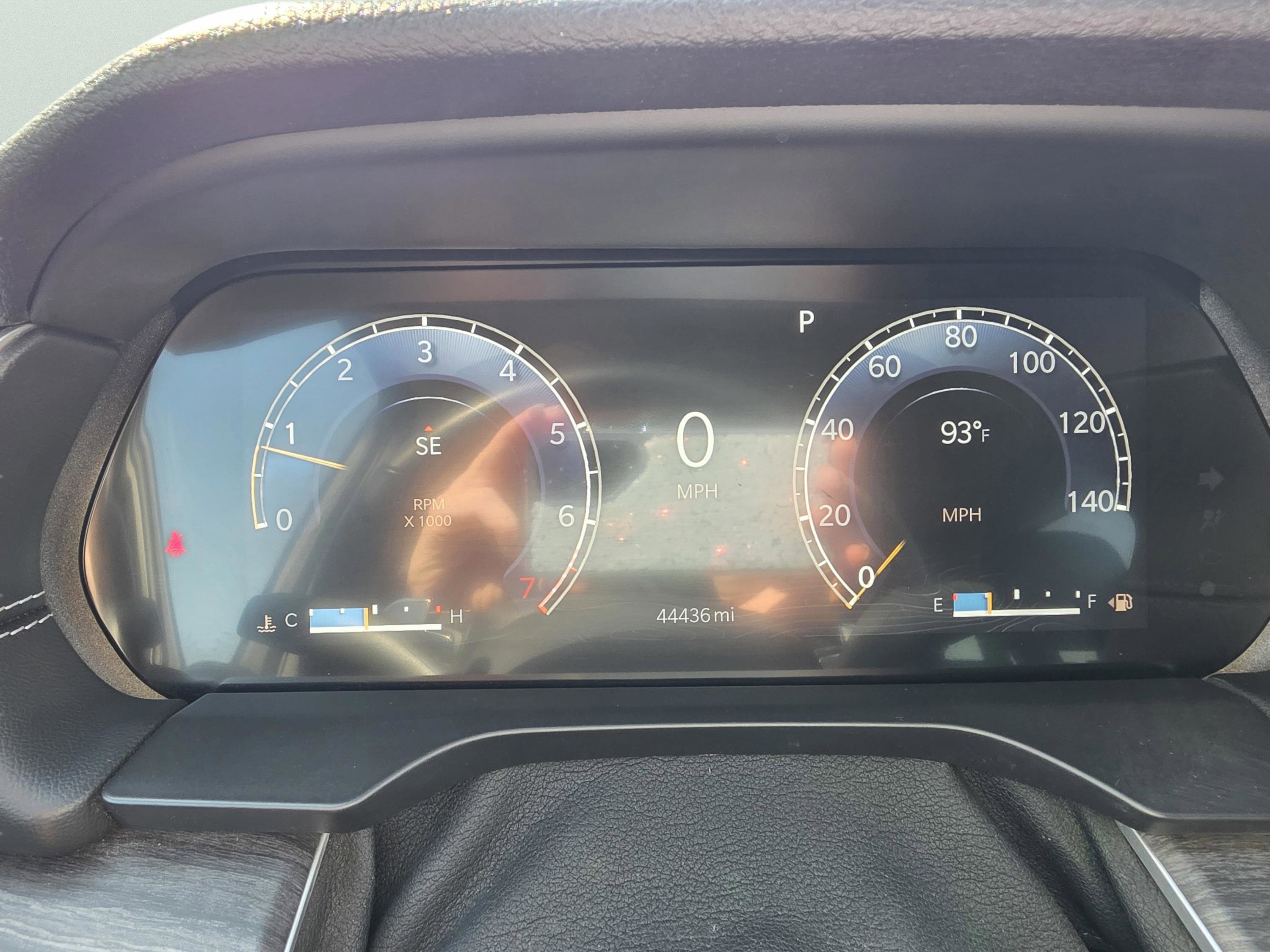 Certified 2022 Jeep Grand Cherokee L Limited AWD/4WD image 23
