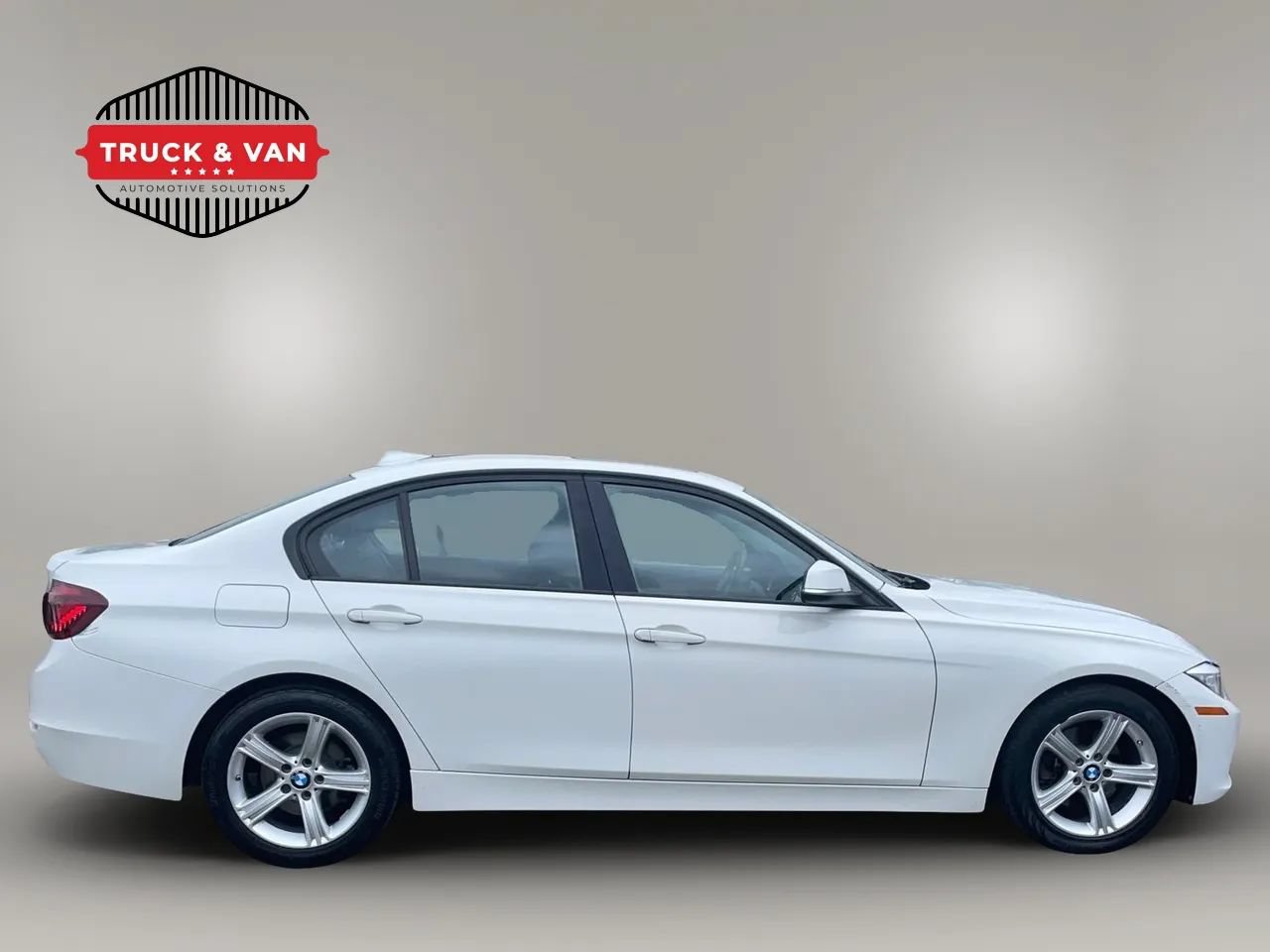 Used 2014 BMW 328i Sedan RWD image 7