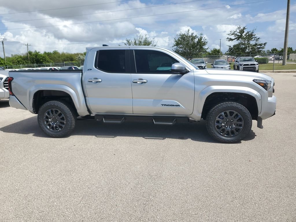 New 2025 Toyota Tacoma SR5 image 4