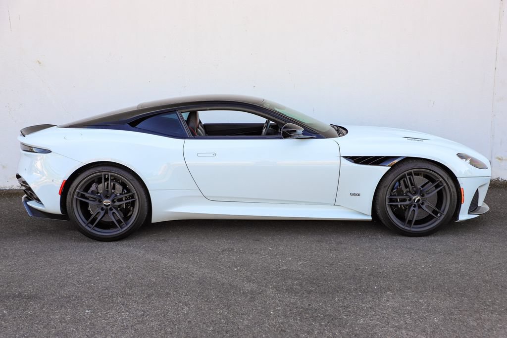 Used 2019 Aston Martin DBS Superleggera RWD image 3