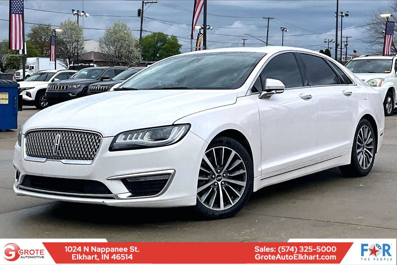 Used 2018 Lincoln MKZ Select w/ Select Plus Package AWD/4WD image 2