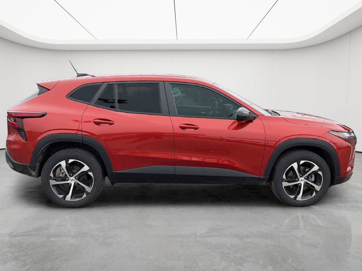Certified 2024 Chevrolet Trax RS w/ Driver Confidence Package FWD image 8