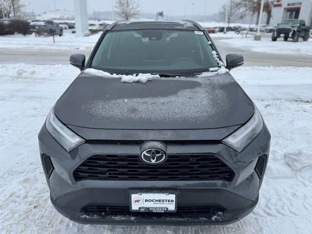 Used 2025 Toyota RAV4 XLE image 34