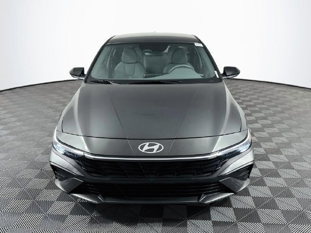 Used 2026 Hyundai Elantra Sport w/ Cargo Package FWD image 2
