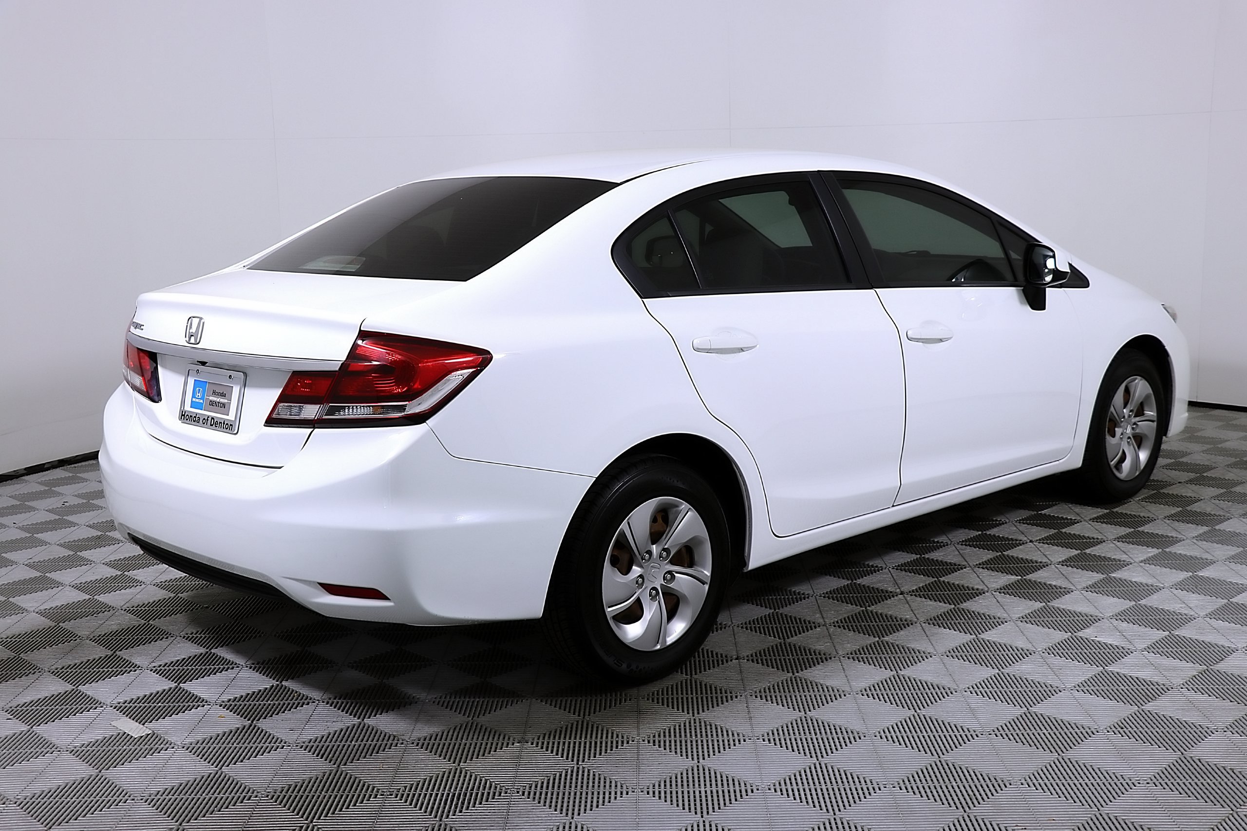 Used 2013 Honda Civic LX image 7