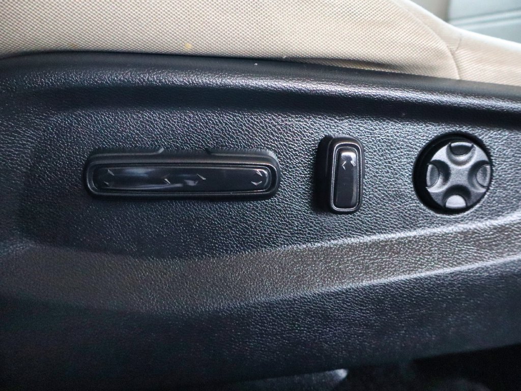 Used 2018 Honda CR-V EX image 45