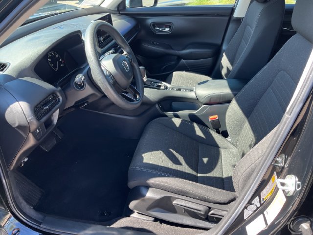 Certified 2024 Honda HR-V LX image 12