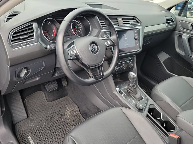 Used 2019 Volkswagen Tiguan SE w/ Panoramic Sunroof Package AWD/4WD image 18