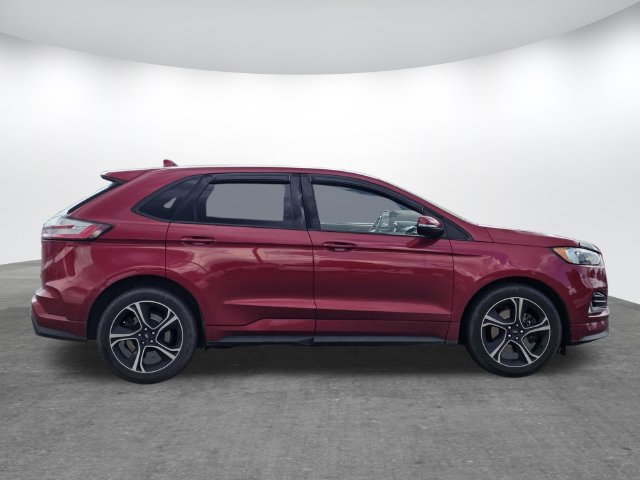 Used 2020 Ford Edge ST w/ Cold Weather Package AWD/4WD image 2