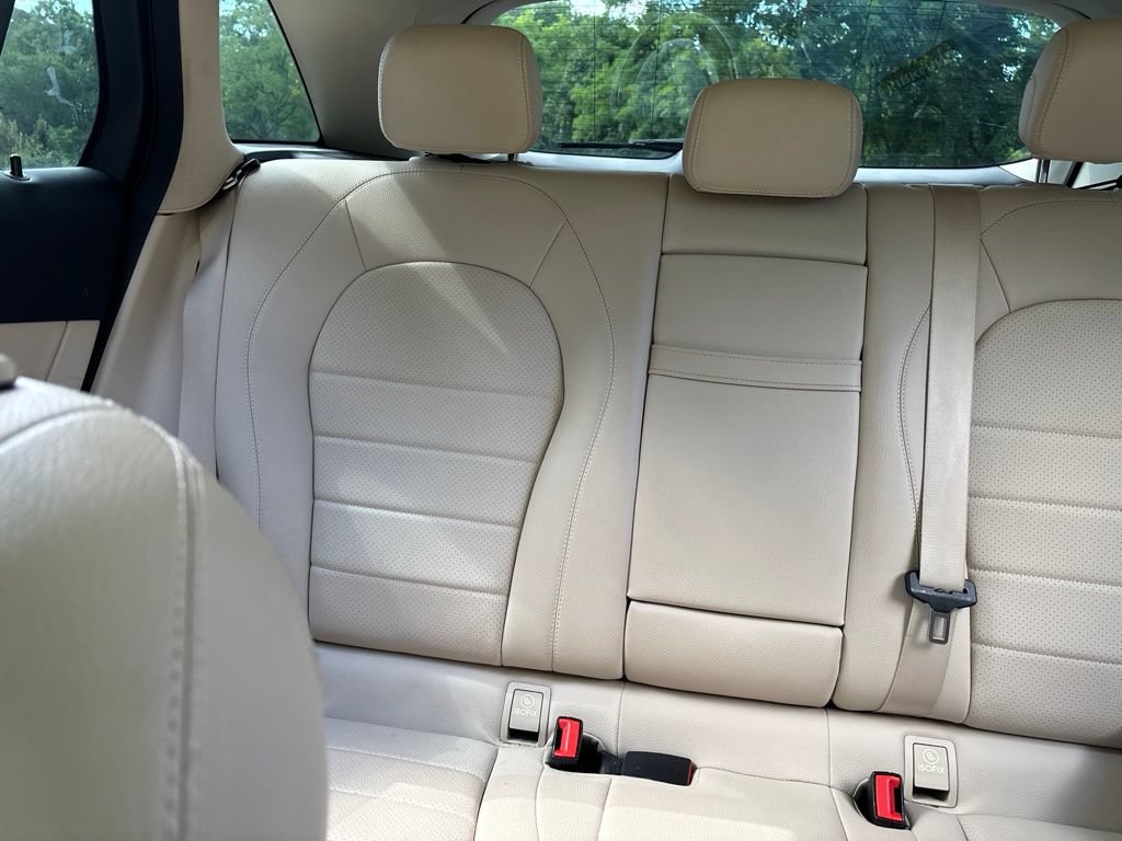 Used 2017 Mercedes-Benz GLC 300 image 10