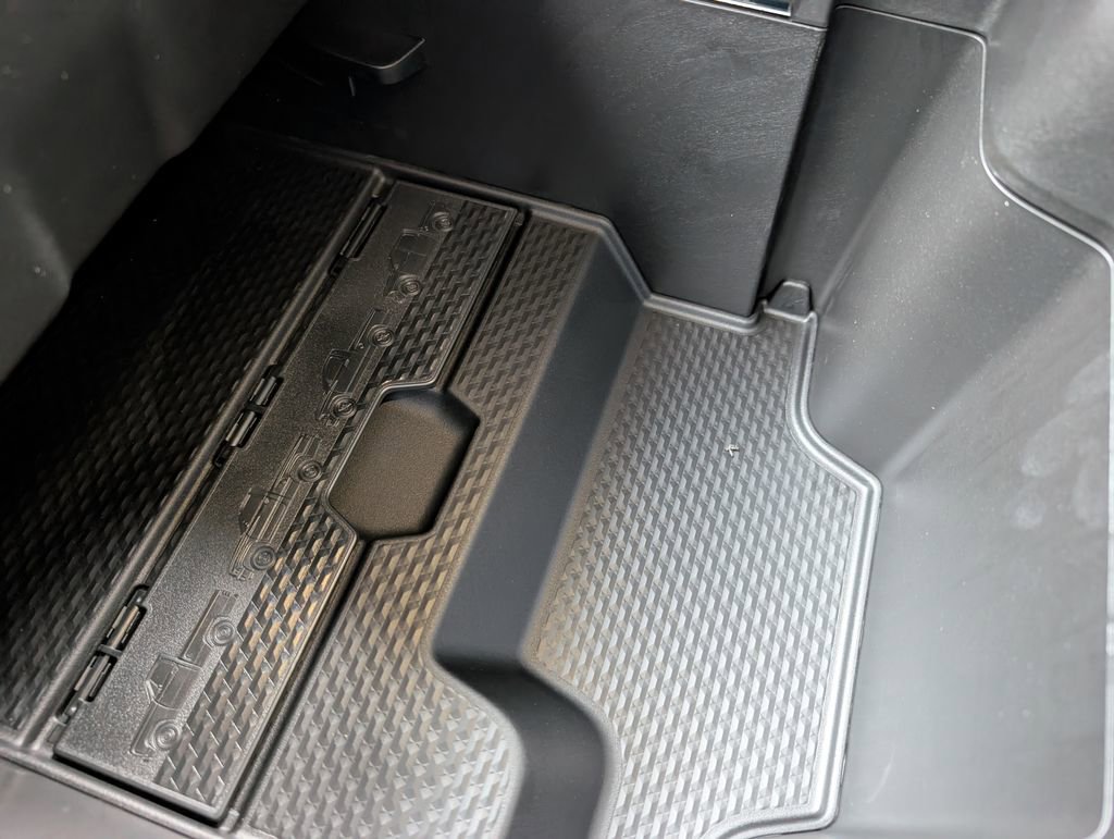 New 2026 RAM 1500 4x4 Crew Cab image 30