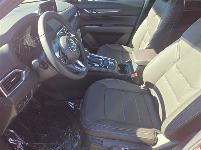 New 2025 MAZDA CX-5 Signature image 6