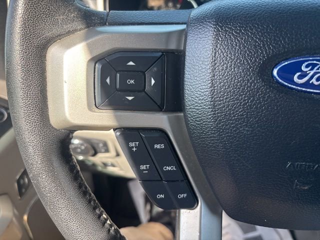 Used 2020 Ford F150 Lariat w/ Equipment Group 501A Mid image 33