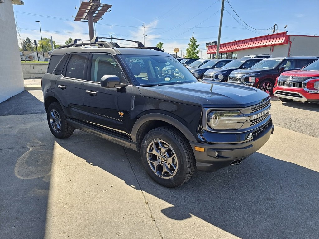 Used 2022 Ford Bronco Sport Badlands image 7