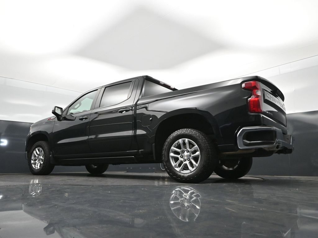 Used 2024 Chevrolet Silverado 1500 LT AWD/4WD image 23