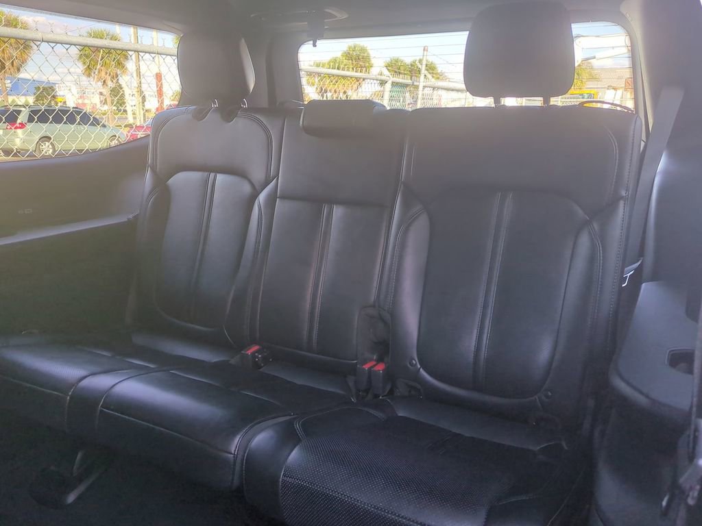 Used 2024 Jeep Wagoneer Series II image 16