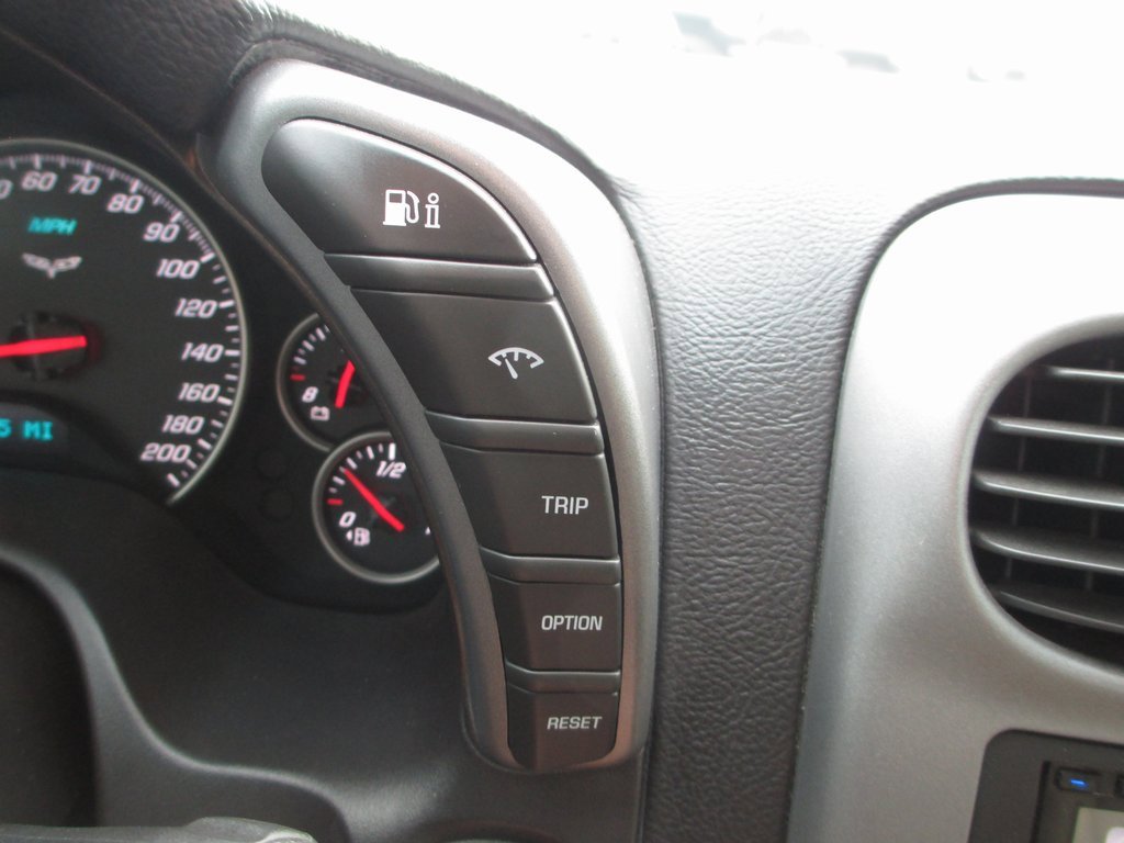 Used 2006 Chevrolet Corvette Convertible w/ Preferred Equipment Group image 21