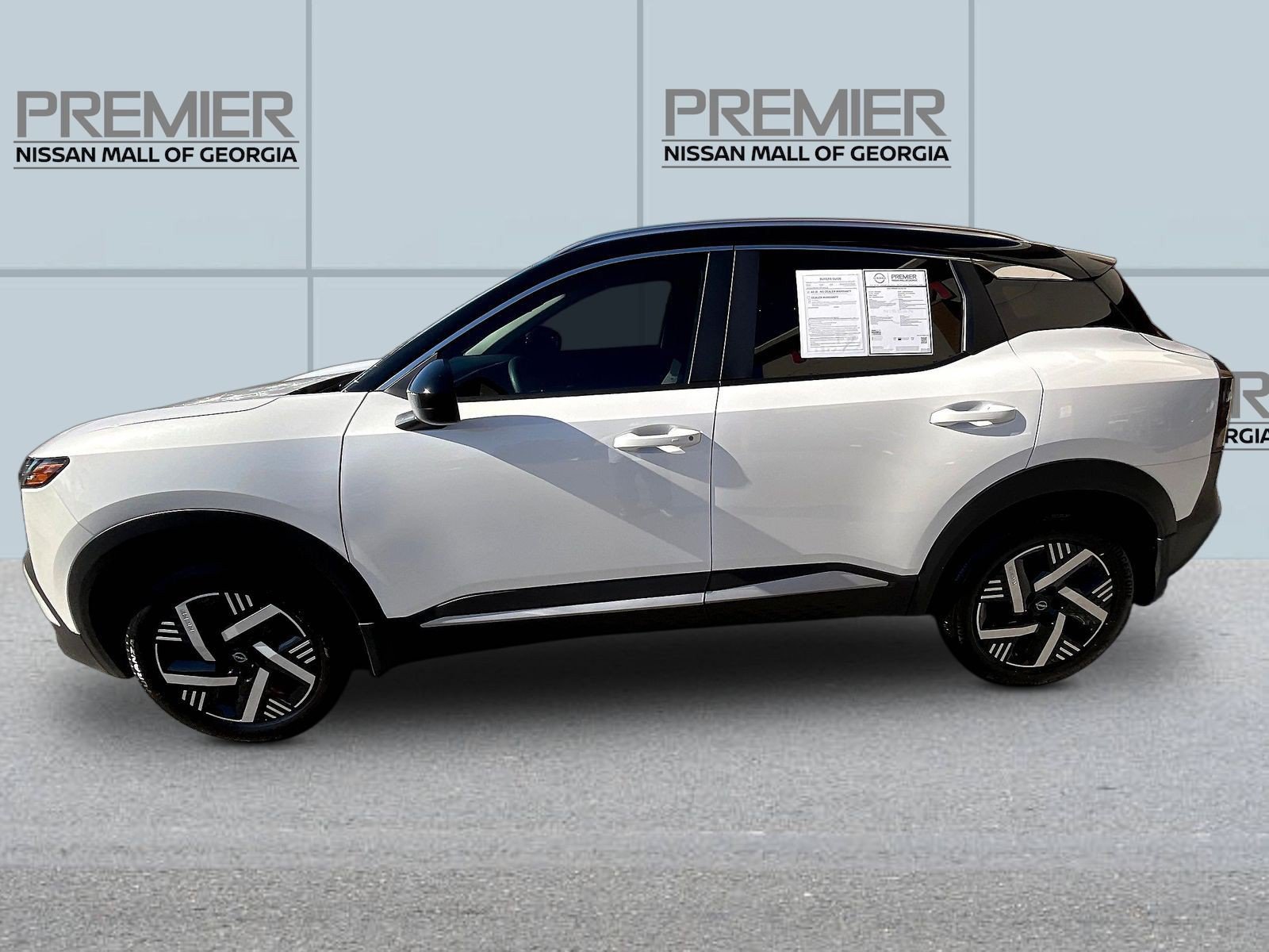 Certified 2026 Nissan Kicks SV FWD image 4