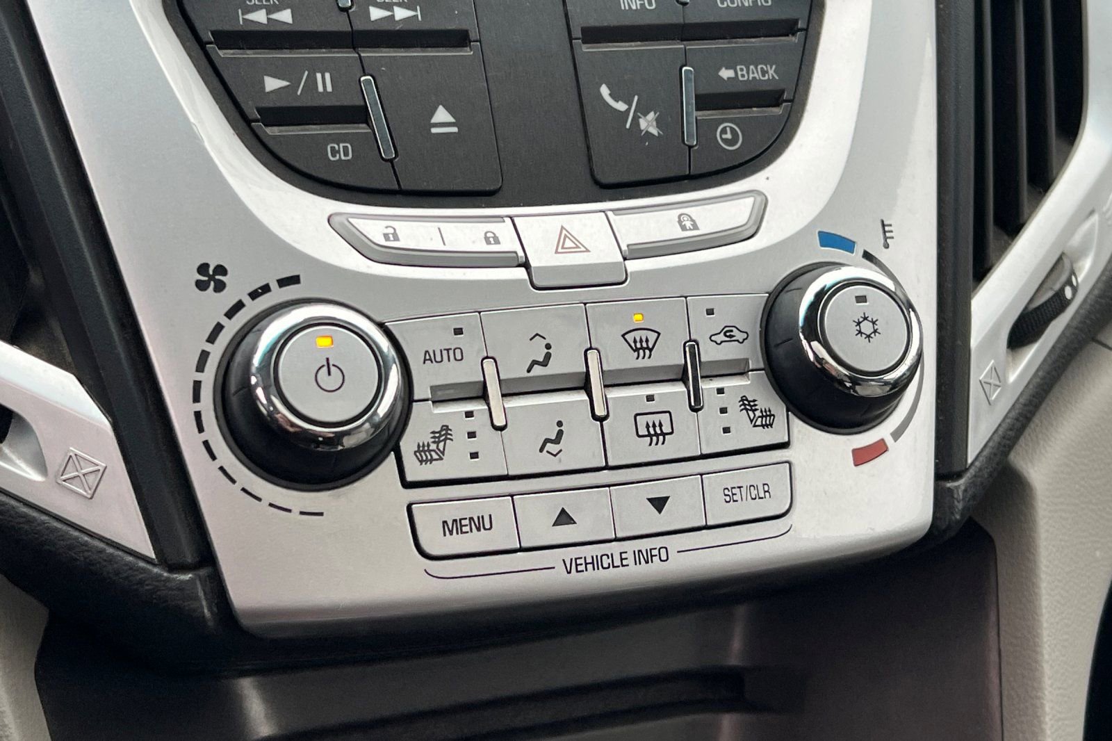 Used 2011 GMC Terrain SLT image 17