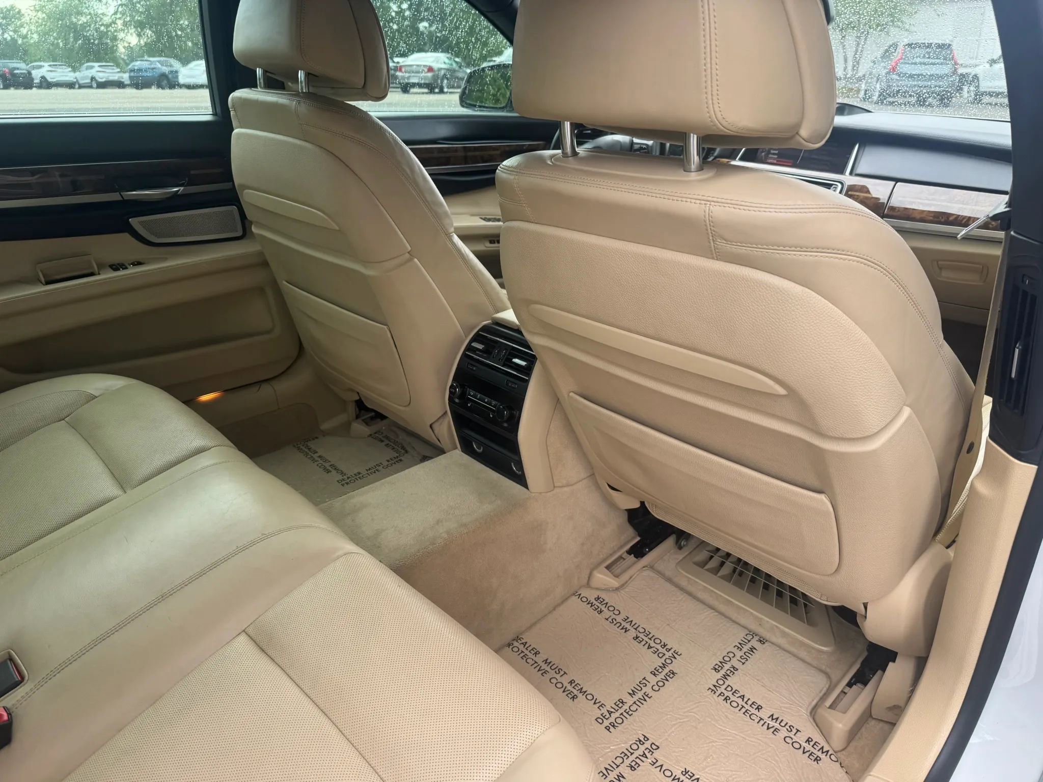 Used 2015 BMW 750Li RWD image 22