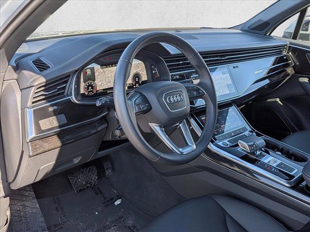 Certified 2025 Audi Q7 2.0T Premium w/ Convenience Plus Package AWD/4WD image 10