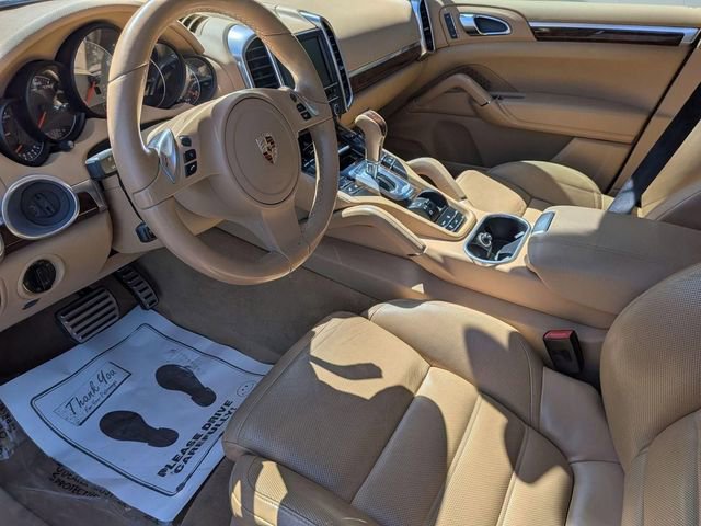 Used 2011 Porsche Cayenne S AWD/4WD image 9
