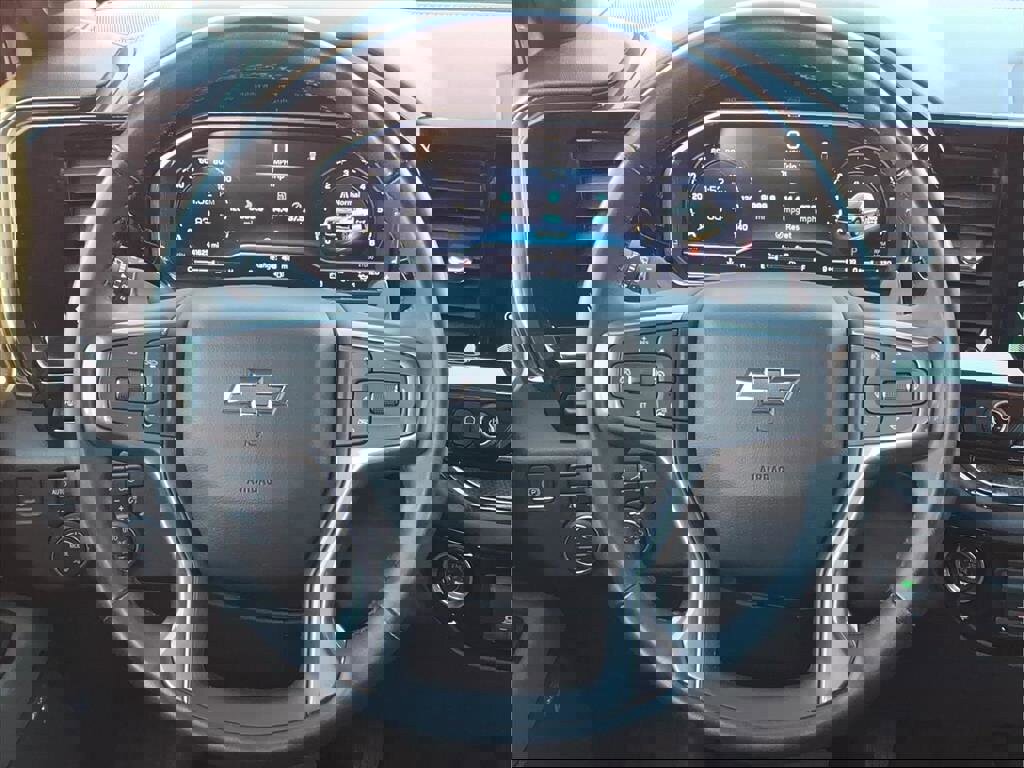 Used 2023 Chevrolet Silverado 1500 ZR2 w/ Technology Package image 24