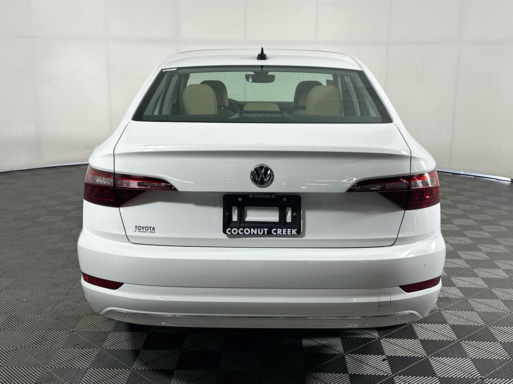 Used 2021 Volkswagen Jetta SEL FWD image 4