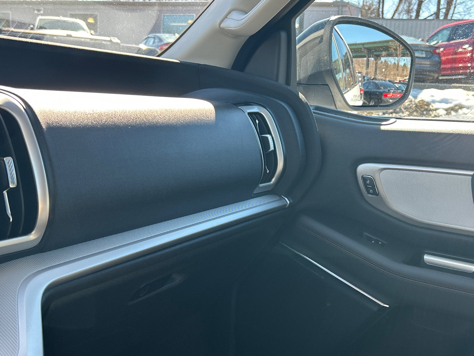 Used 2025 Ford Expedition Active image 19