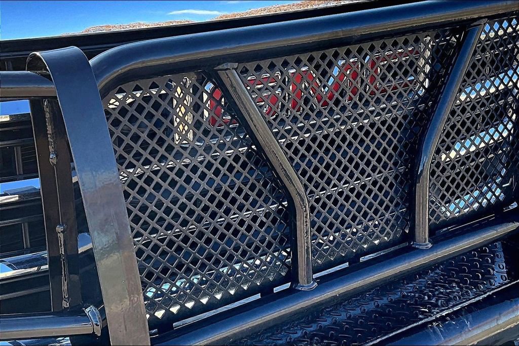 Used 2024 GMC Sierra 2500 SLE w/ SLE Convenience Package image 36