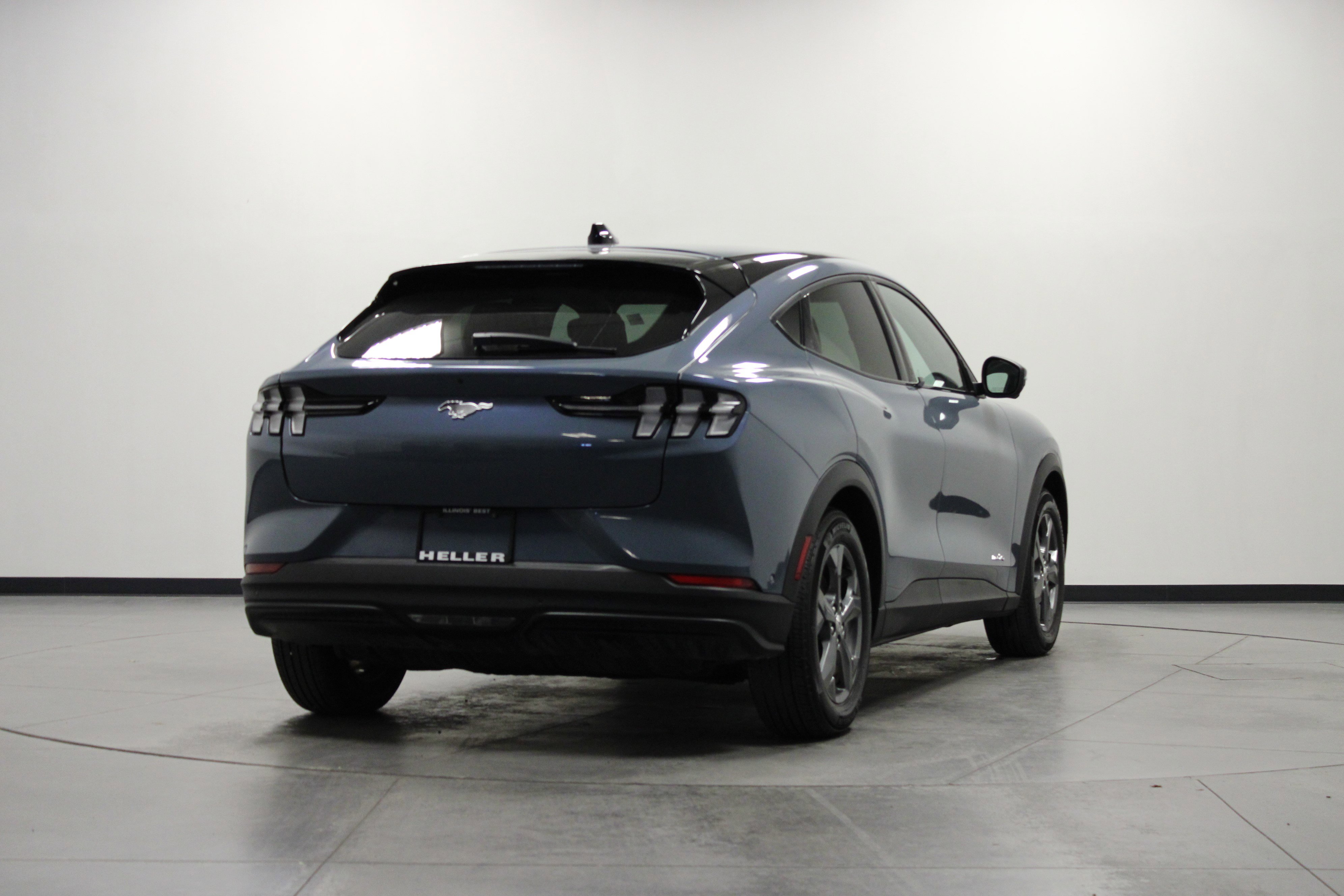 Used 2023 Ford Mustang Mach-E Select AWD/4WD image 4
