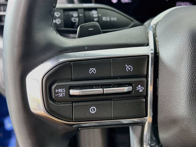 Used 2026 GMC Terrain Elevation w/ Elevation Premium Package FWD image 13