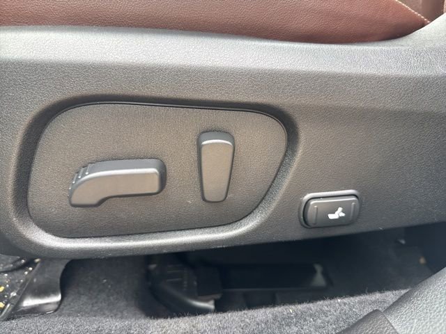 Used 2018 Subaru Forester 2.5i Touring image 22