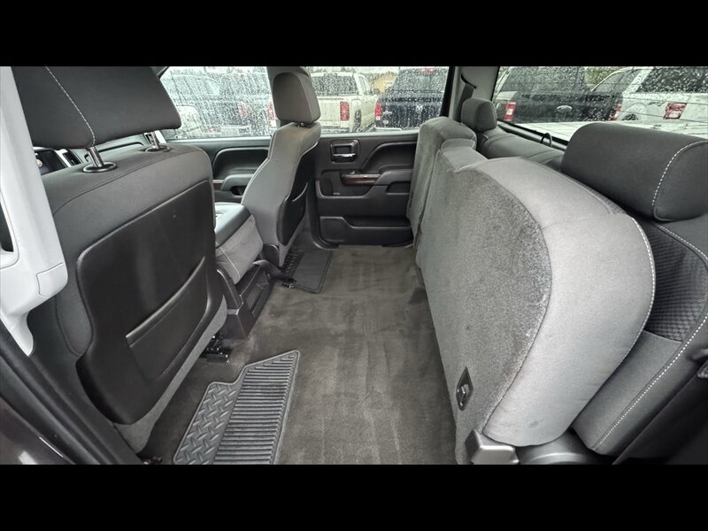 Used 2015 GMC Sierra 1500 SLE AWD/4WD image 12