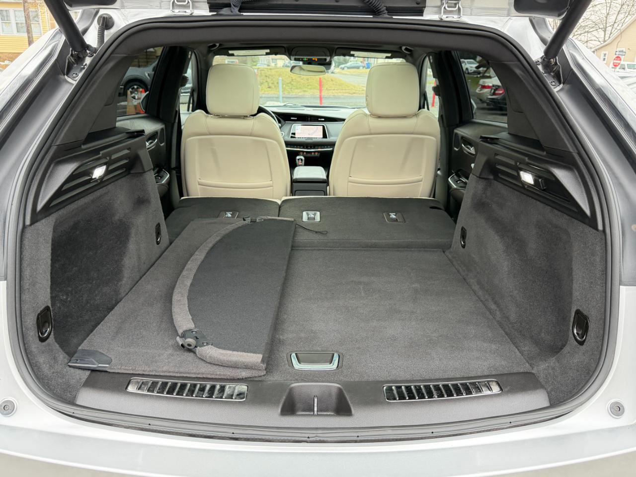 Used 2019 Cadillac XT4 Sport w/ Cold Weather Package image 37