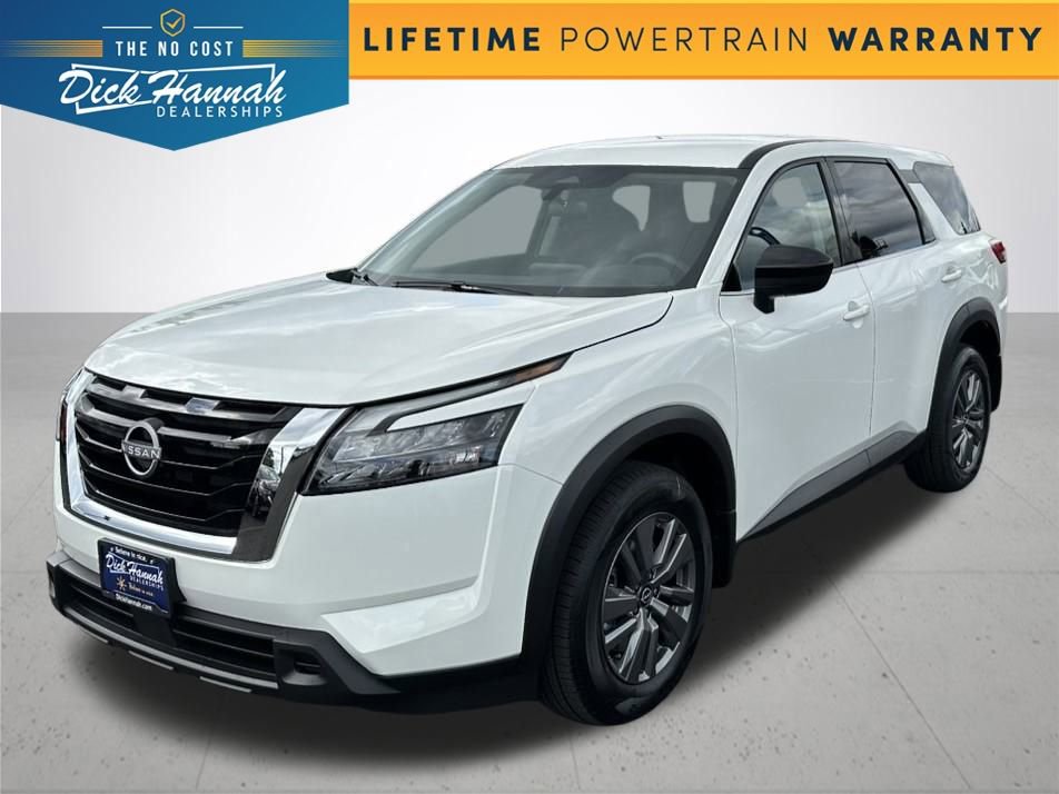 New 2025 Nissan Pathfinder S